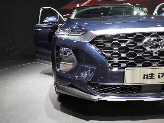 2023广州车展 全新胜达太赛博了