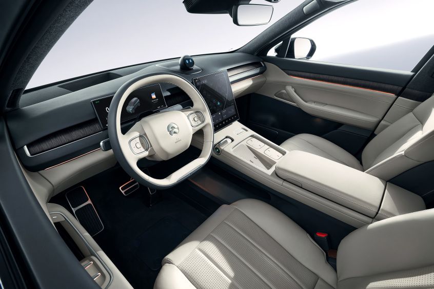 蔚来公布新ES8与EC7售价，还有第三代换电站