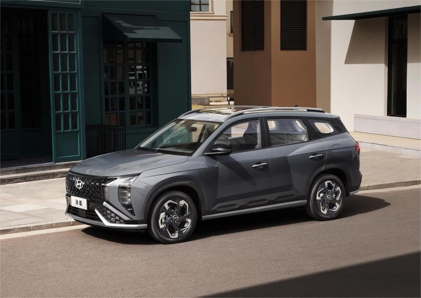 京瓷推出概念车Moeye 搭可定制座舱香氛系统