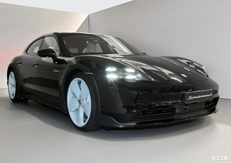 保时捷Taycan Turbo GT安全车官图发布