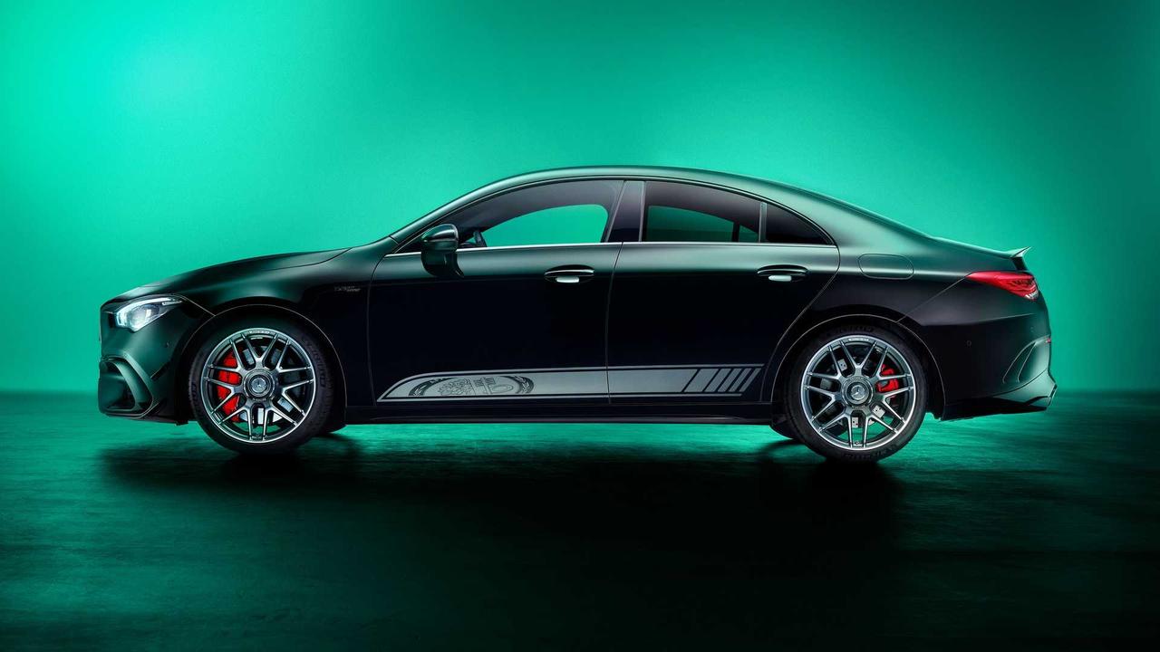 奔驰被曝将采用 Momenta 轻图城区方案,CLA 车型首发