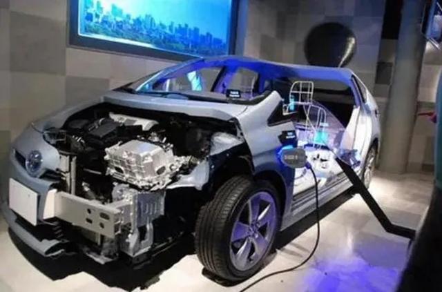 自营车险能否破解新能源车“高保费”困局