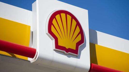 通用汽车下调电动车产量预期，批准60亿美元股票回购计划