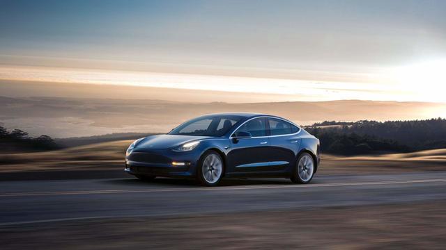 4月全球电动车销量：特斯拉Model 3跌至第7，沉睡的丰田要觉醒？