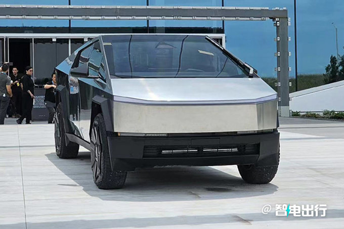 特斯拉Cybertruck因巨型挡风玻璃雨刮器故障暂停交付