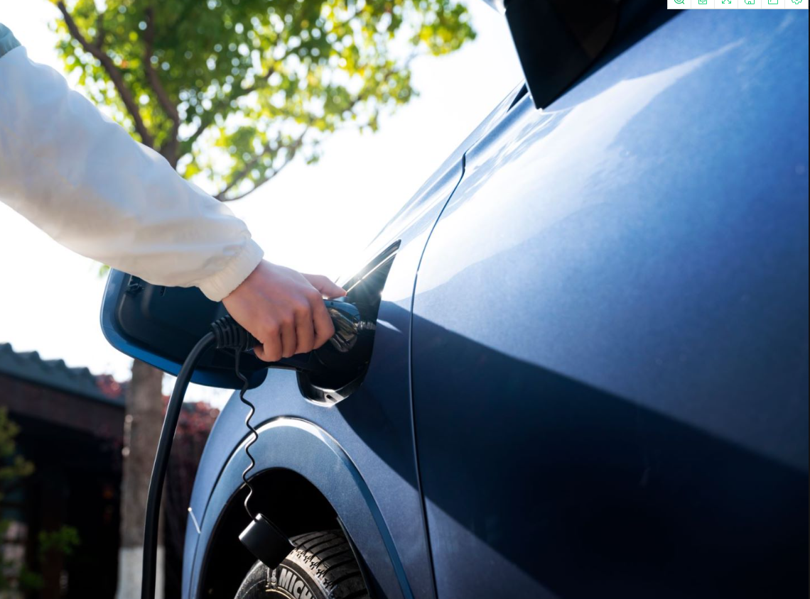 理想败给现实，也撕下了高端纯电的“遮羞布”