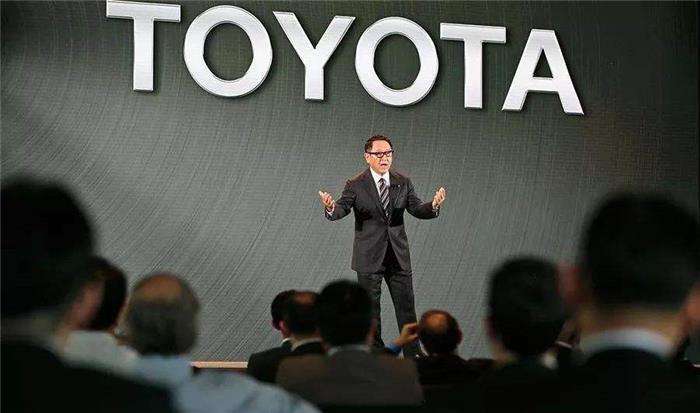 丰田章男在丰田的股东支持率降至新低