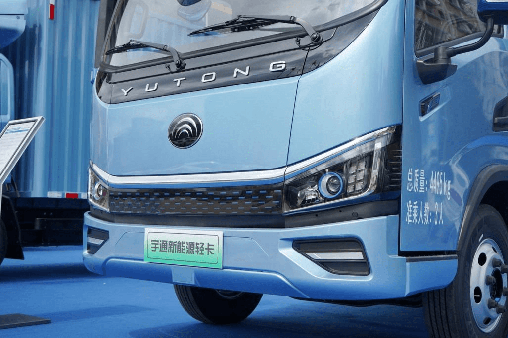 轻卡迎来“上量期”, 2024上半年解放新能源轻卡销量翻番