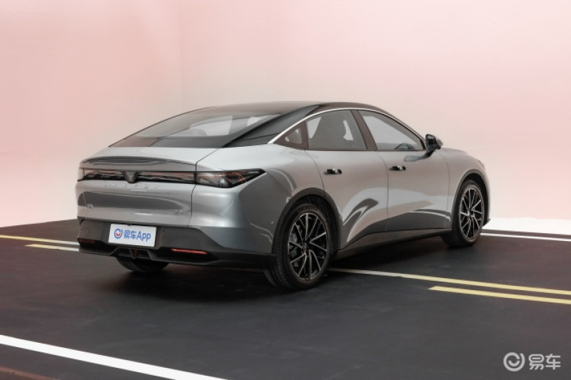 极狐阿尔法S5将于6月15日正式上市