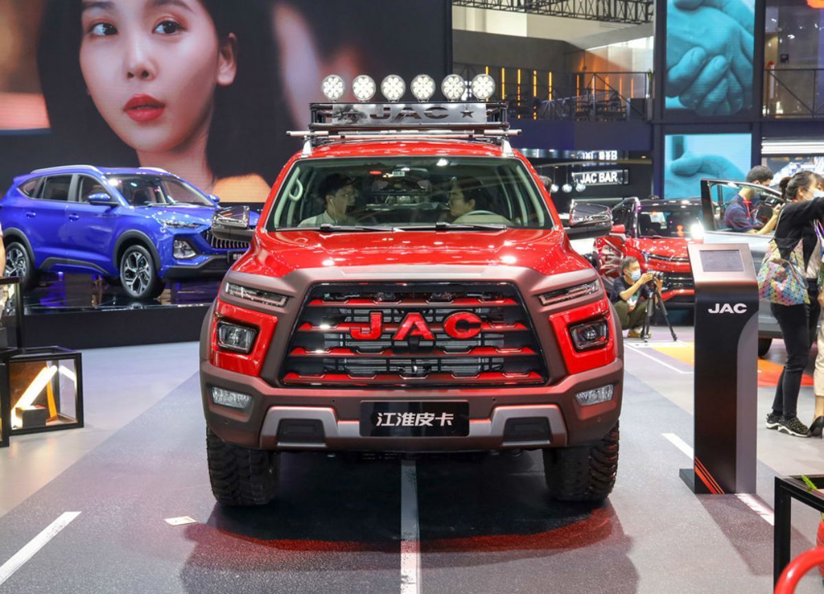 江淮悍途EV正式上市 售价31.98万元