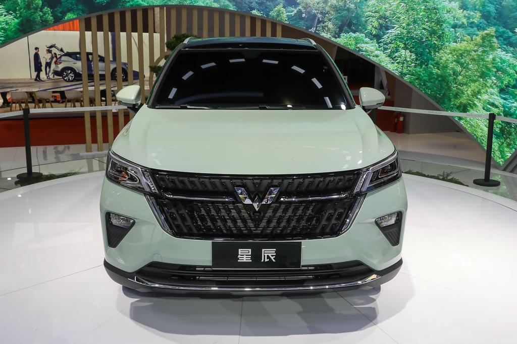 或8月上市 五菱星辰PLUS更名为五菱星光S
