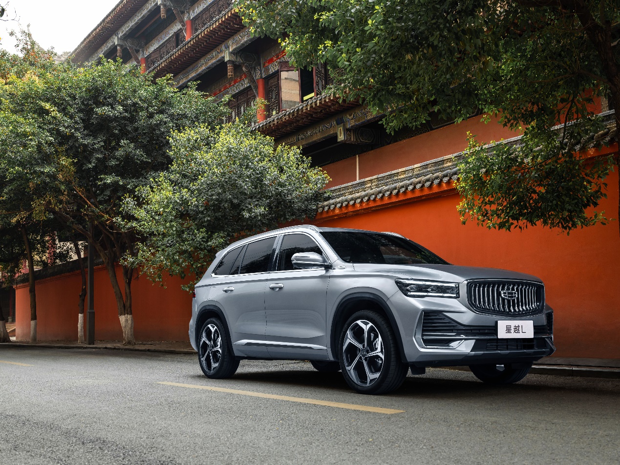 4L/100km、无需充电，星越L智擎版堪称日系“终结者”？
