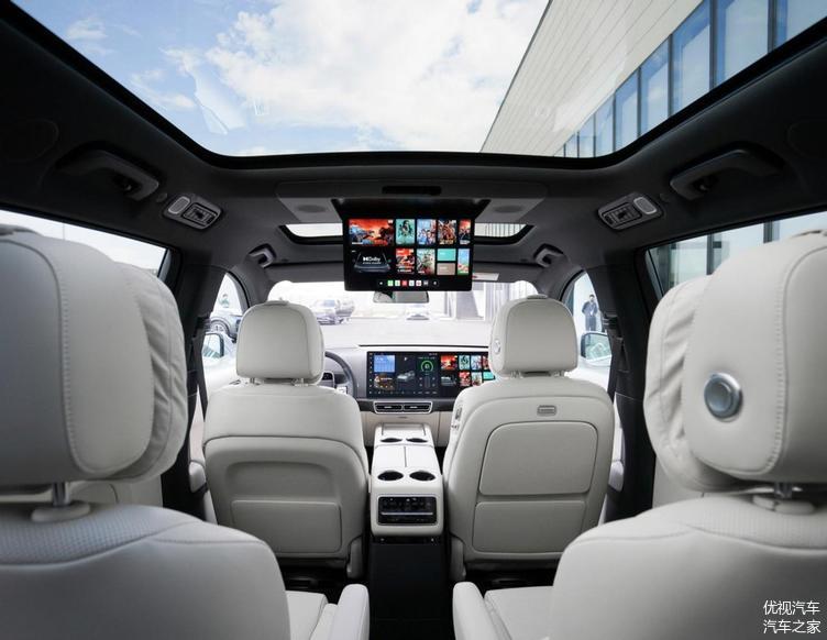 预计年内发布 小鹏P6内饰谍照曝光