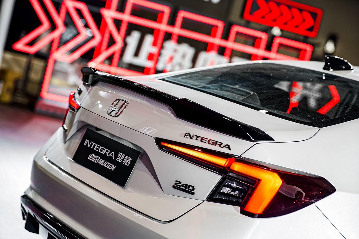 年轻人绕不开的运动轿跑， “BUFF”叠满的广本型格更有性格