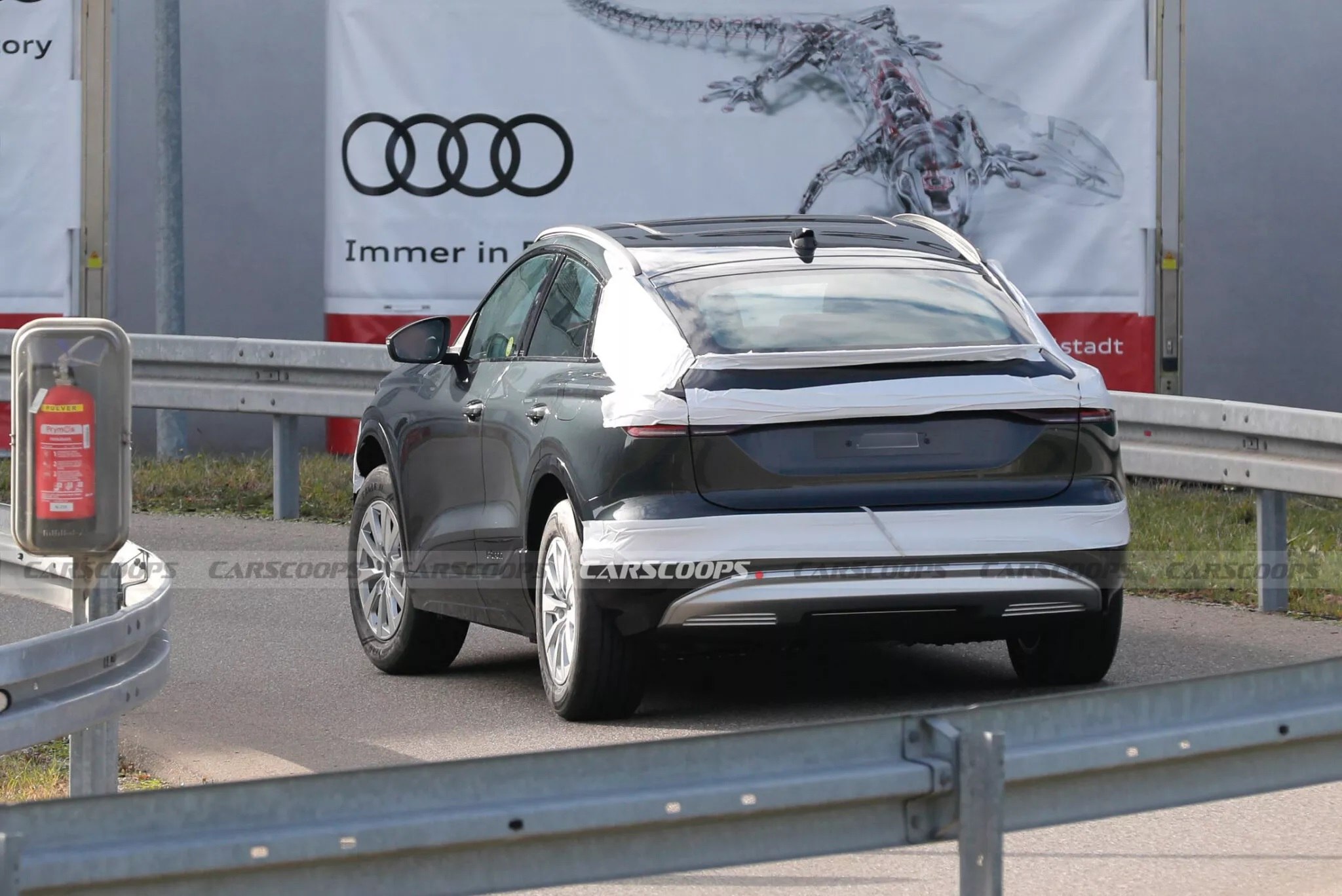 更显运动 奥迪Q6 e-tron Sportback预告图