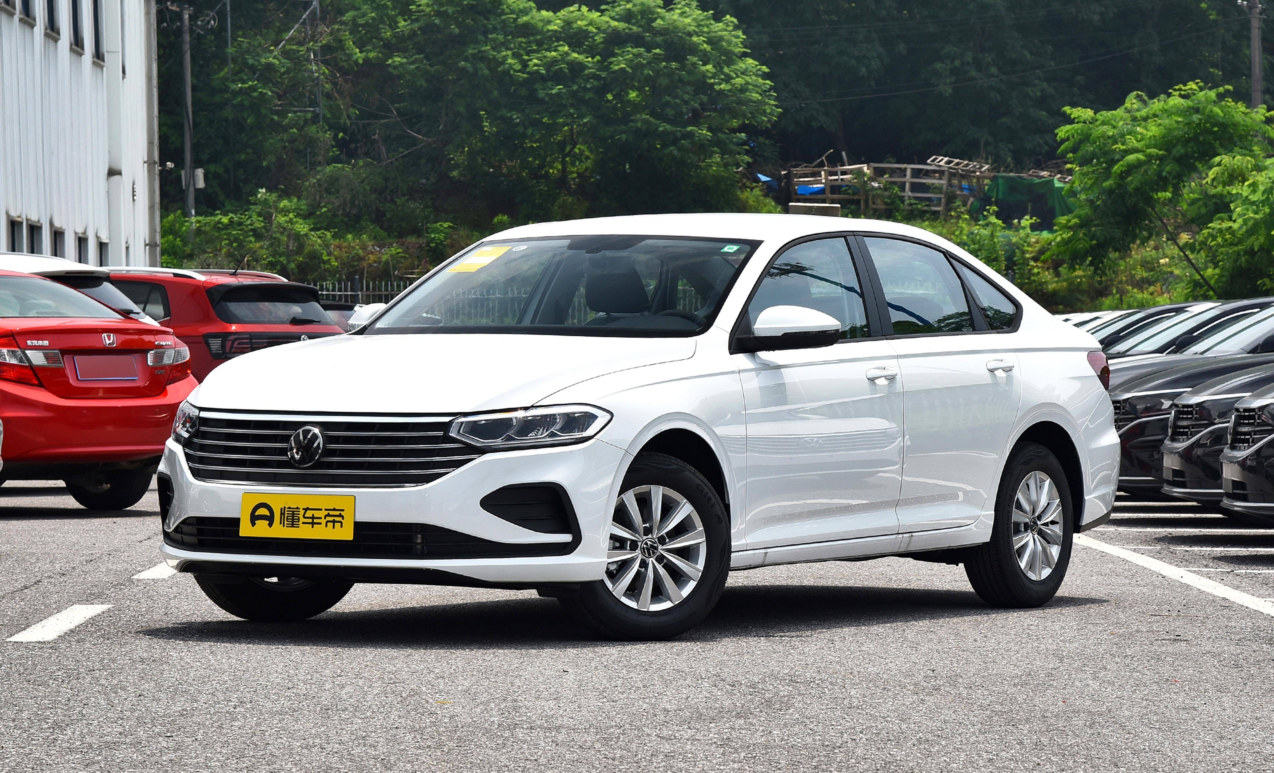 “新国民品质家轿”朗逸新锐出众版7.99万起