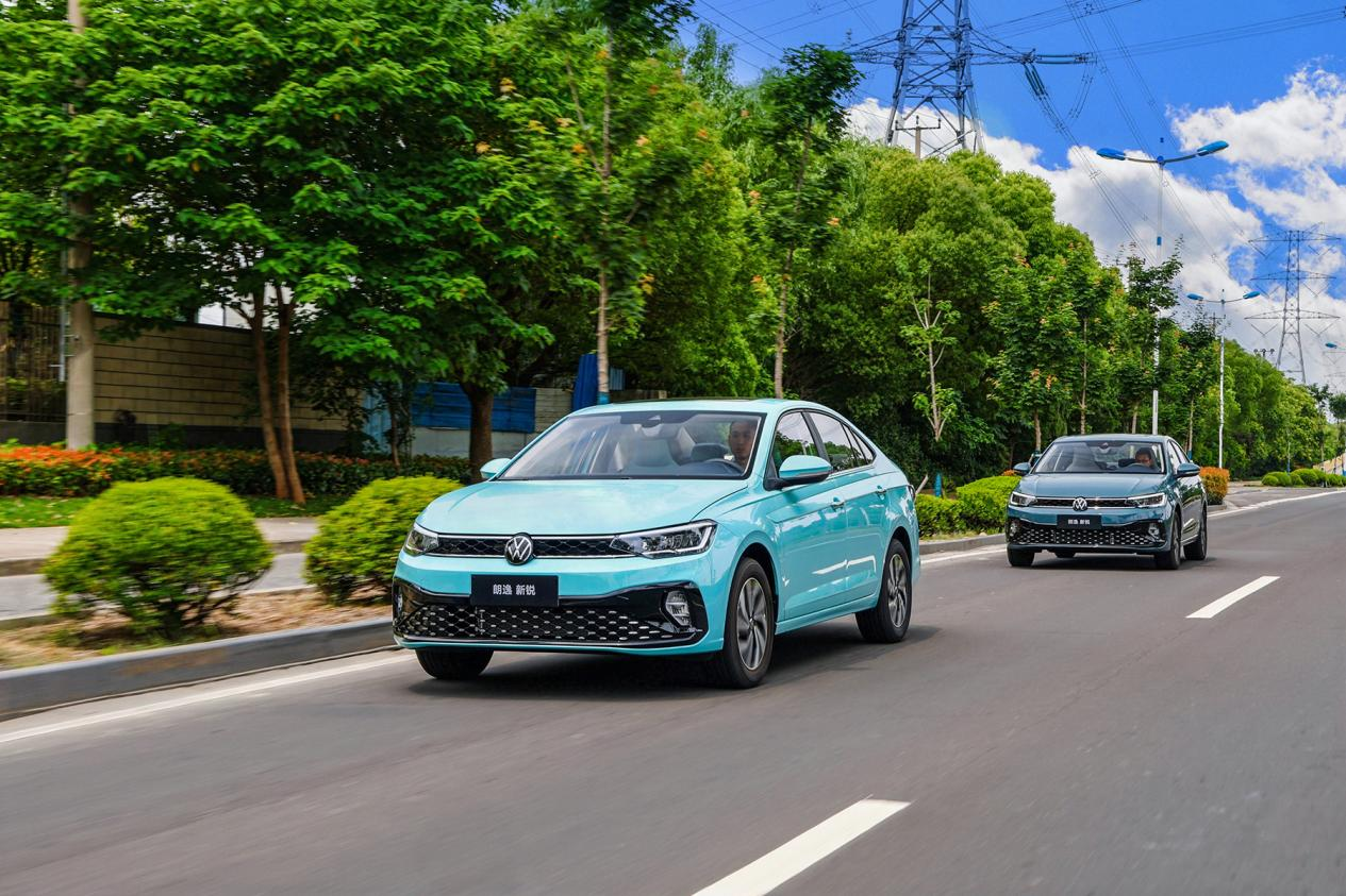 “新国民品质家轿”朗逸新锐出众版7.99万起