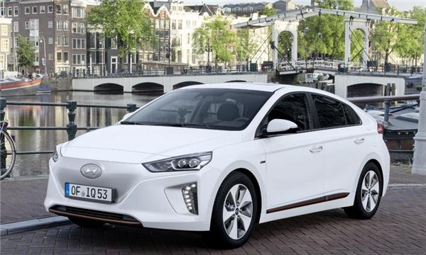 现代汽车推出价格低于2.5万欧的新纯电动微型车Inster