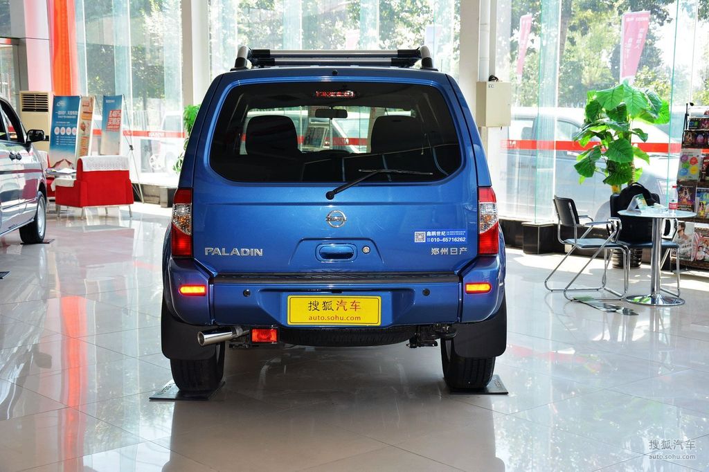 日产帕拉丁新车型上市 售价20.58万元