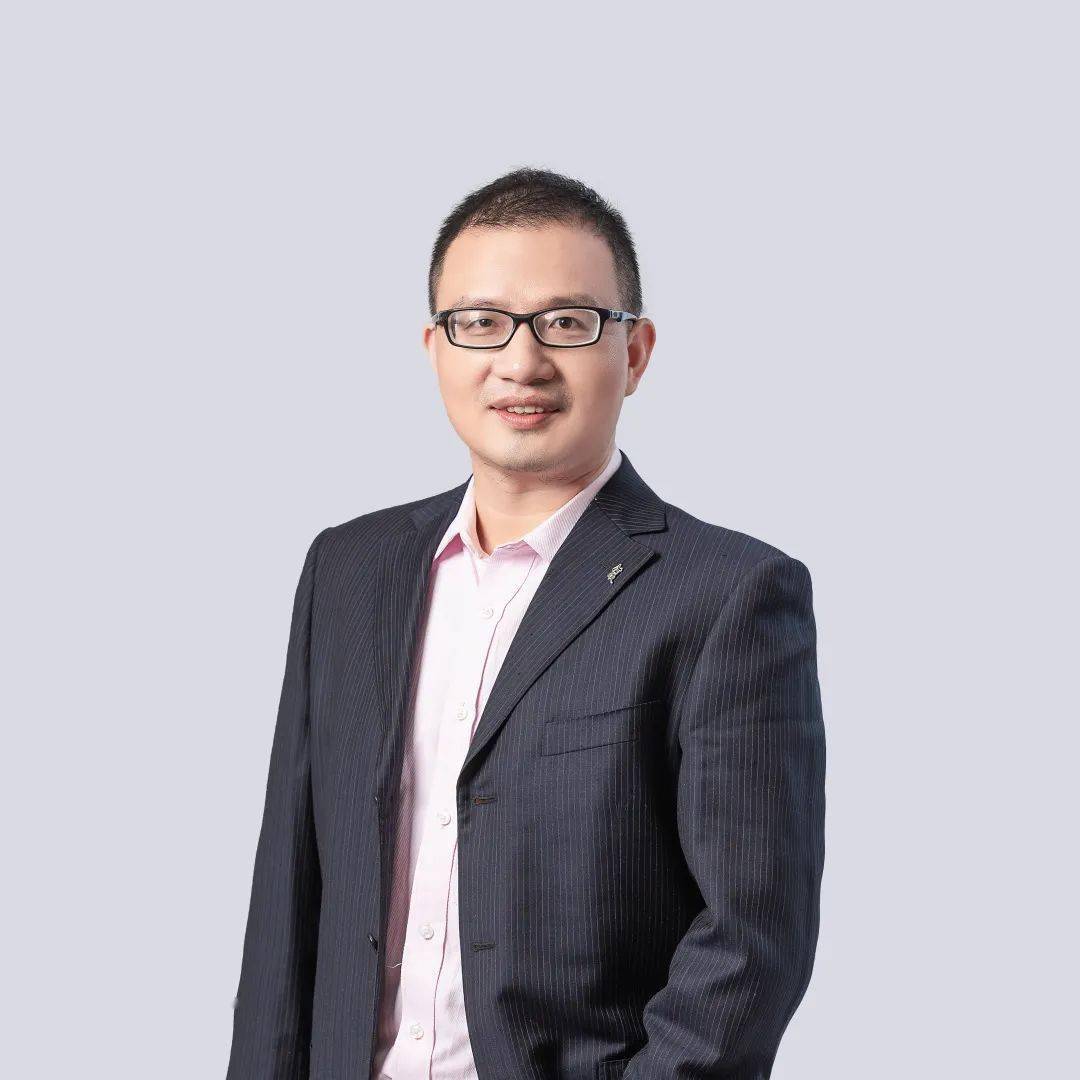 探索汽车产业的未来之路——付于武先生为《新汽车 新科技（第一辑）》作序