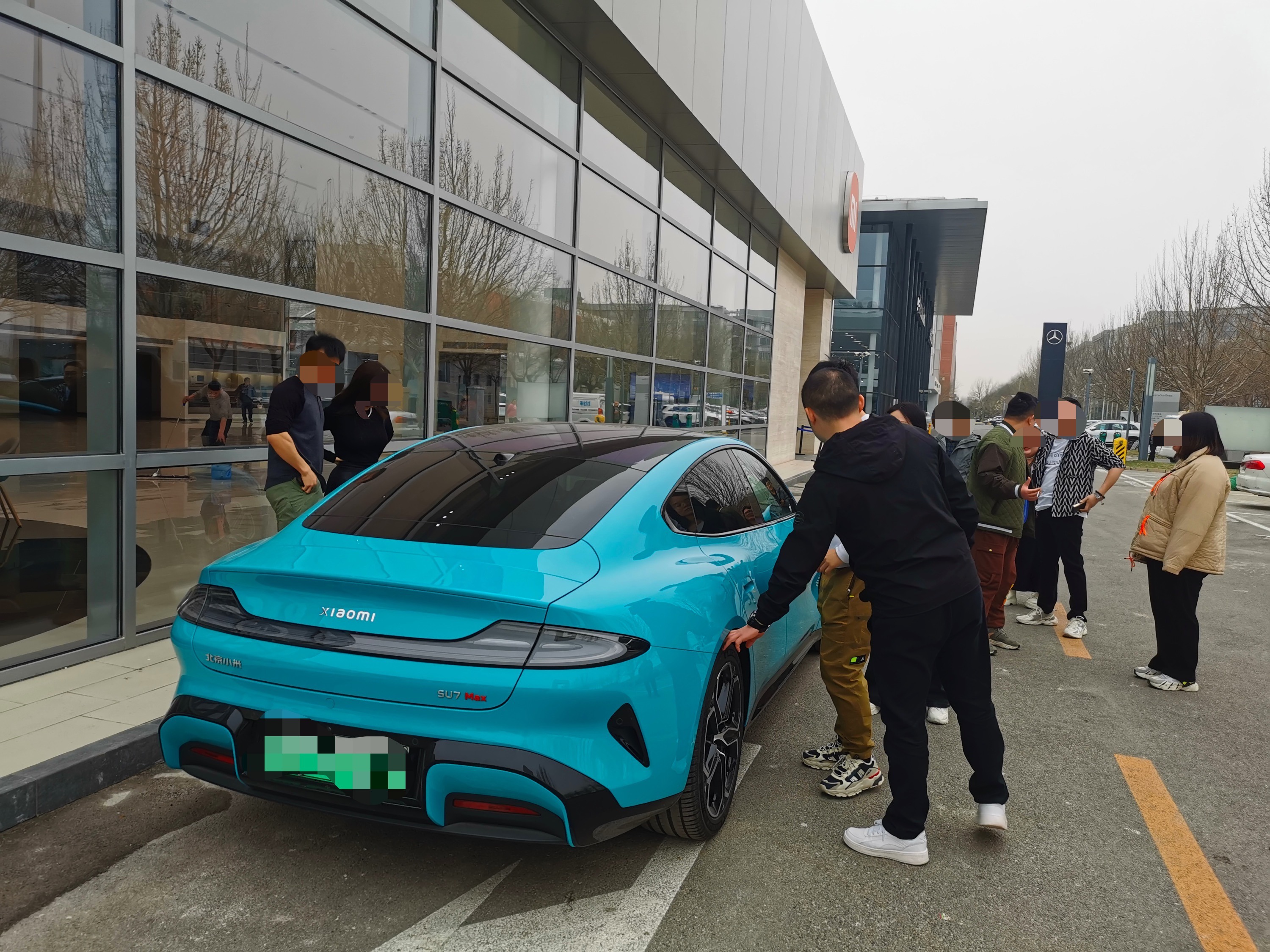 雷军再谈小米汽车 Ultra量产车或明年发布