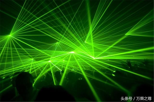 日本研究人员通过机器学习来分析X射线衍射图像 以预测新材料行为