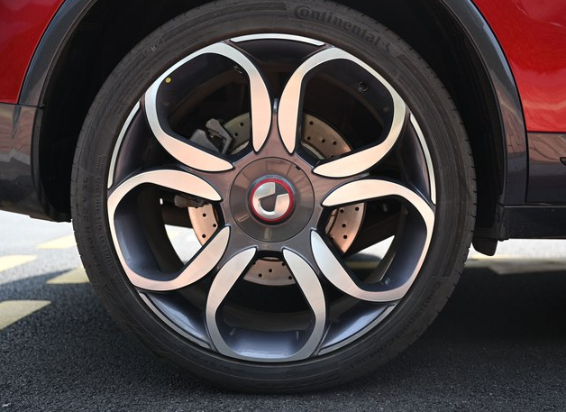 王传福感谢奔驰，让腾势有里有面