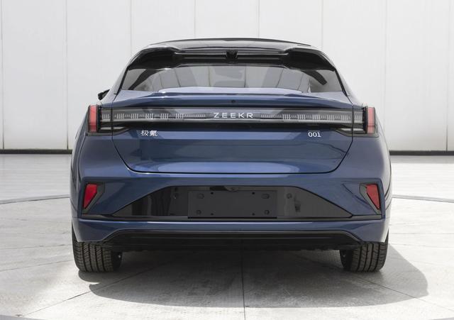 极氪赵春林回应001车型切换三电机动力