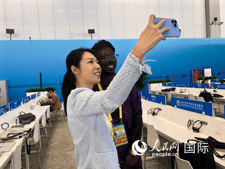 五菱，没有同路人