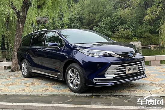 配置升级 2025款丰田赛那SIENNA官图发布