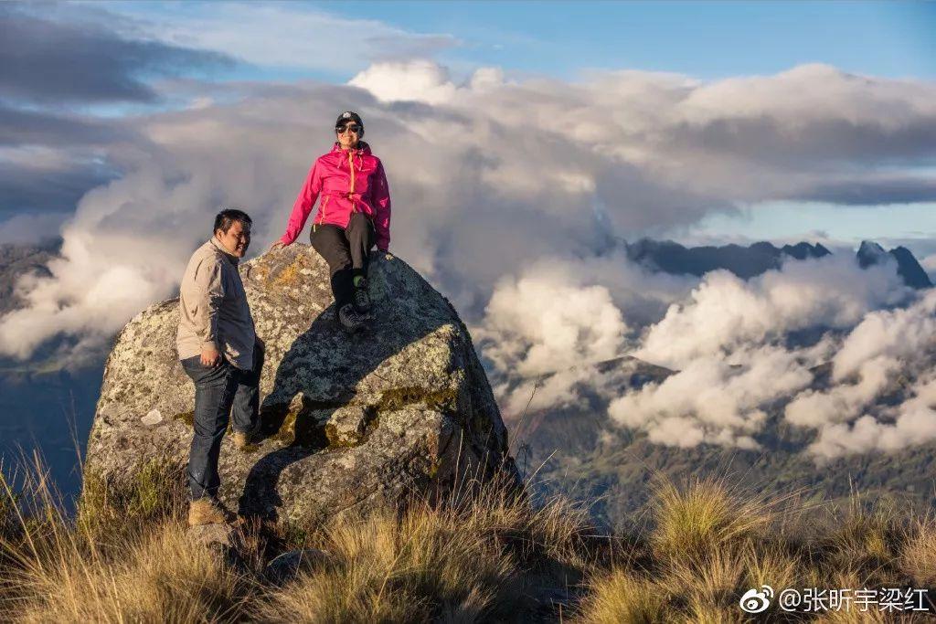 为了让你换掉“破车”，北京、杭州玩命花钱