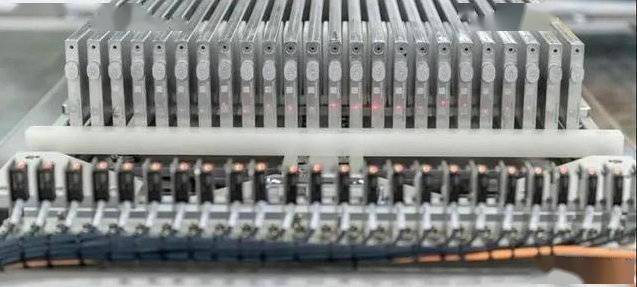 薄利多销，砸钱研发，比亚迪的“生意经”