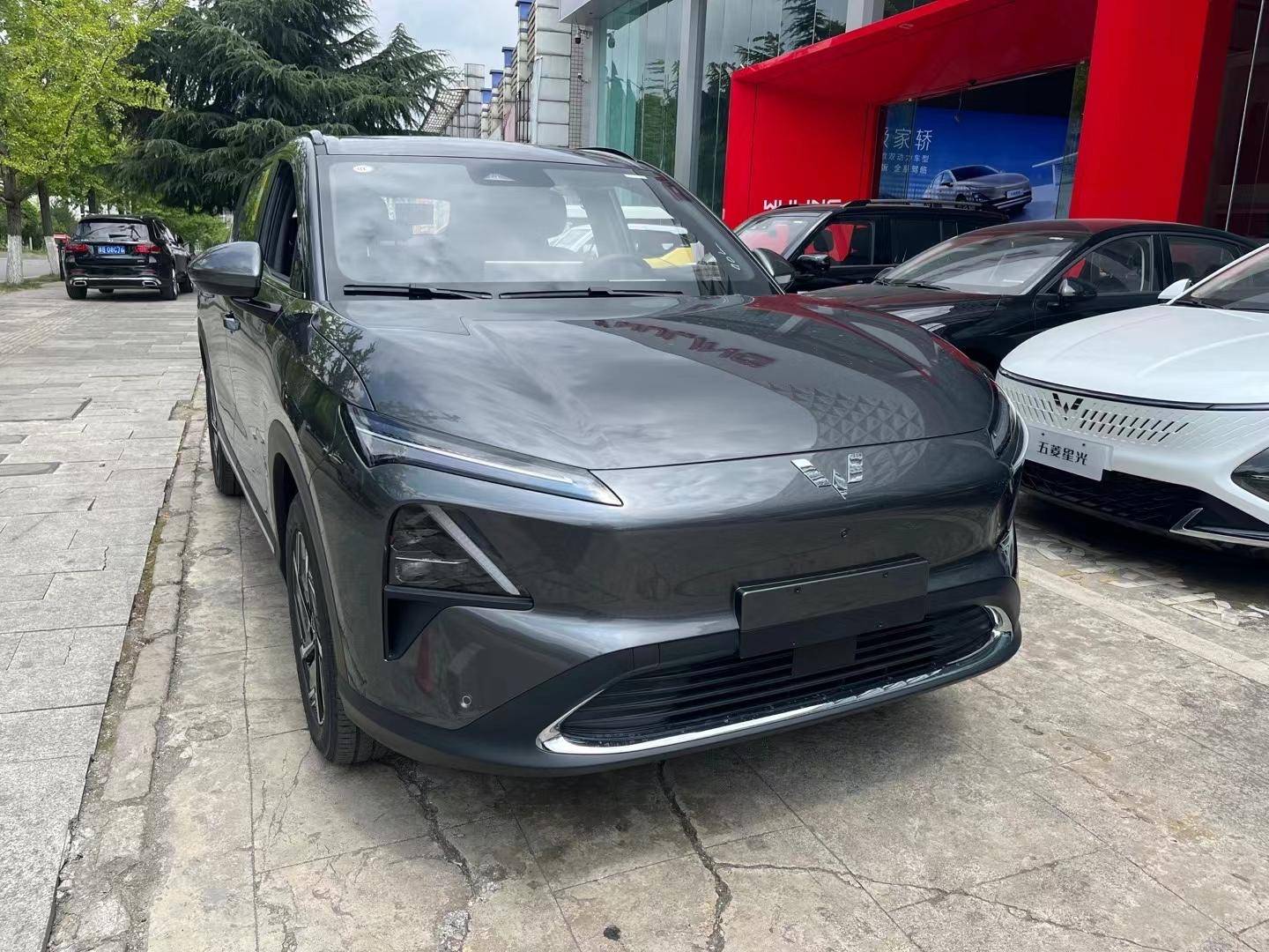 全系标配高阶智驾，宝骏云海10.98万起正式上市，践行科技平权