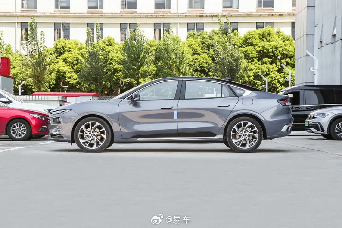 售价17.78万元 福特蒙迪欧1.5T混动舒雅型上市