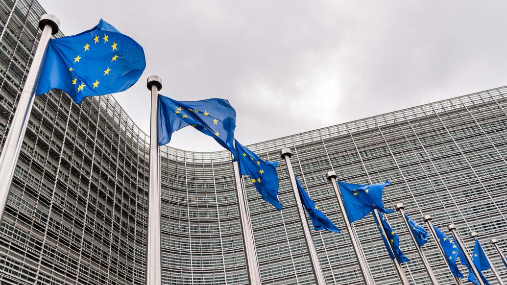 【国际快讯】欧盟拒绝中国电动汽车出口商的最低价格提议;通用和现代洽谈在关键领域全面合作;菲亚特500e因需求低迷暂停生产