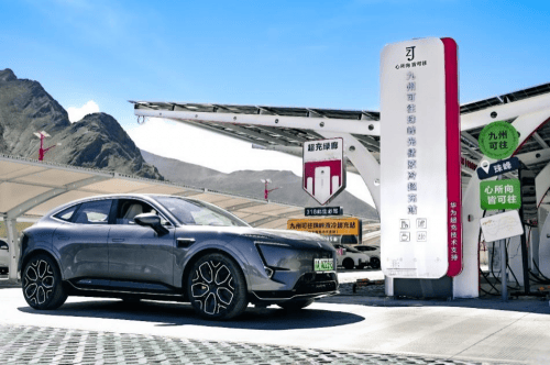 智能科技赋能 阿维塔昆仑智慧增程坐实“用户体验新标杆”