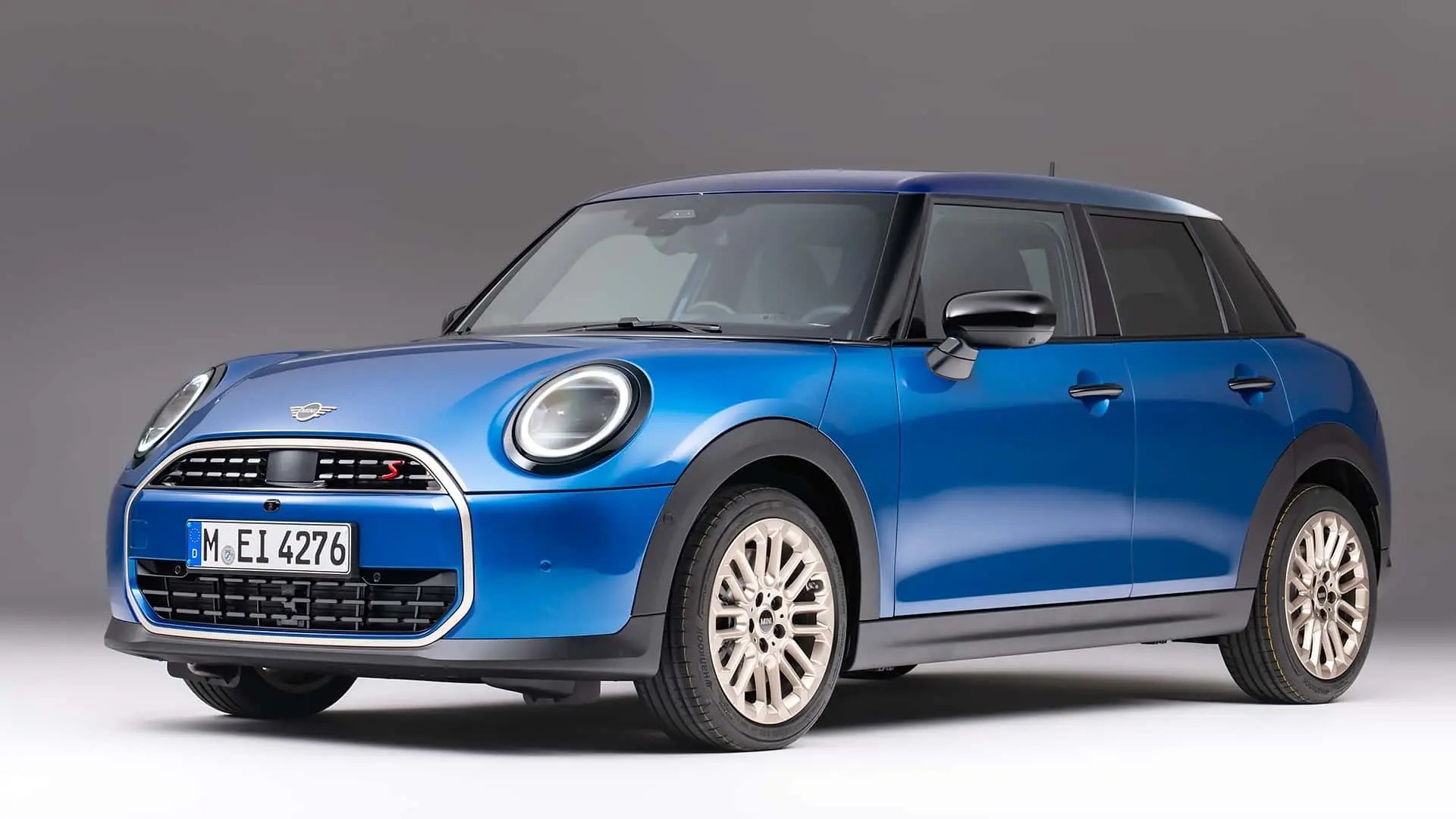 重回牛津工厂 全新MINI Cooper敞篷版下线