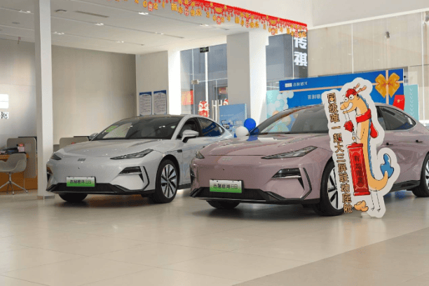 2024年1-10月智能座舱供应商装机量排行榜:HUD成为座舱新卖点,车载语音市场稳步爬升