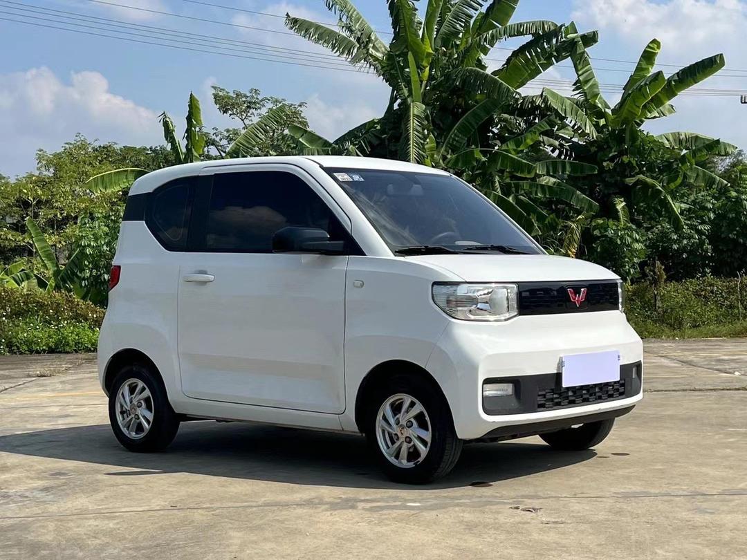 五菱宏光MINIEV四门版到店 售价低于5万元