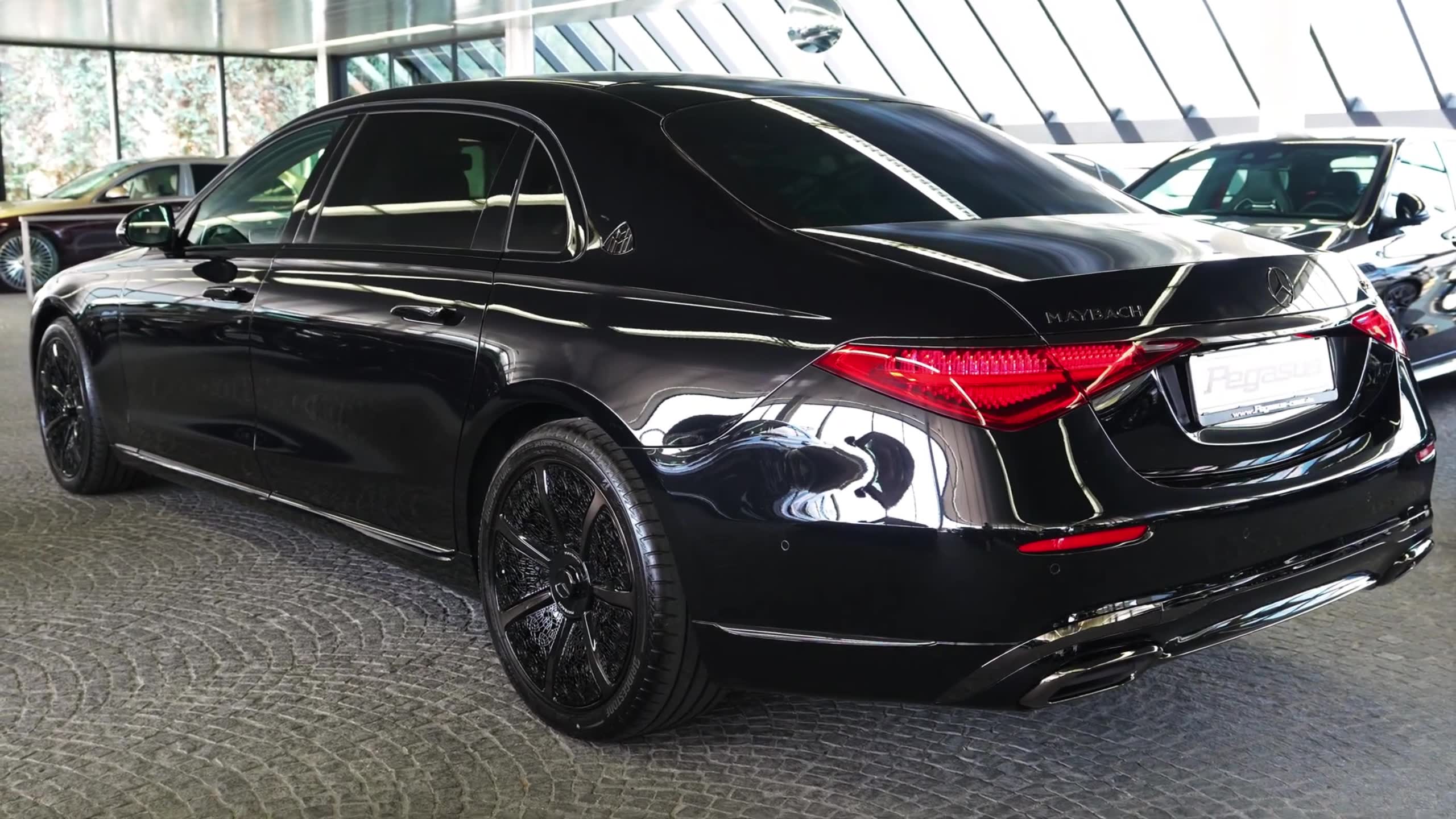 或年内亮相 梅赛德斯-迈巴赫S级轿跑版曝光