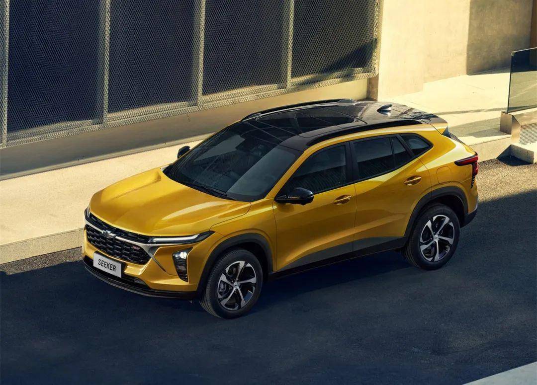 上汽通用搭载DeepSeek-R1推理大模型