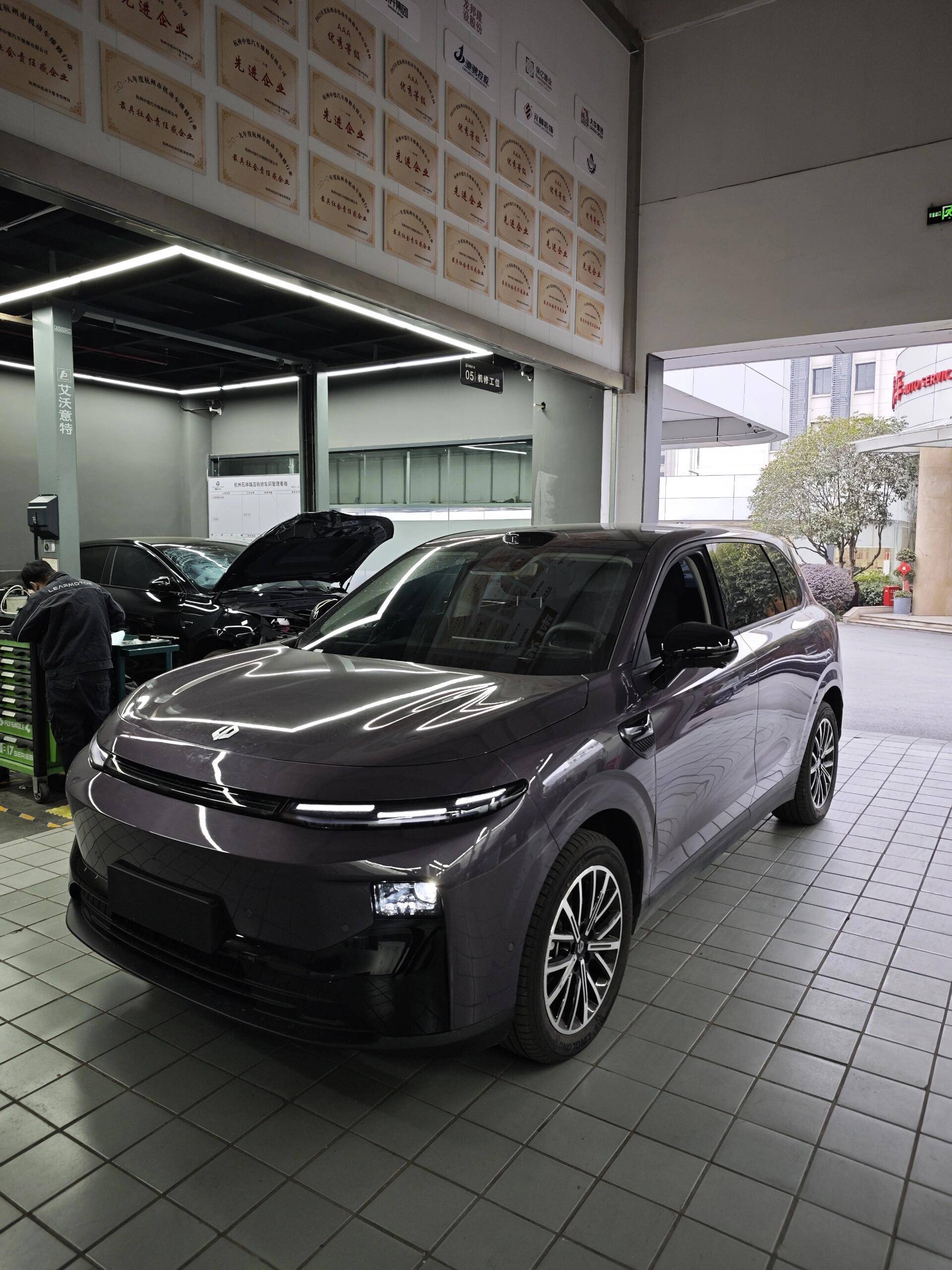 【盖世快讯】广汽集团启动一体式压铸;法拉利CEO被曝现身零跑汽车总部