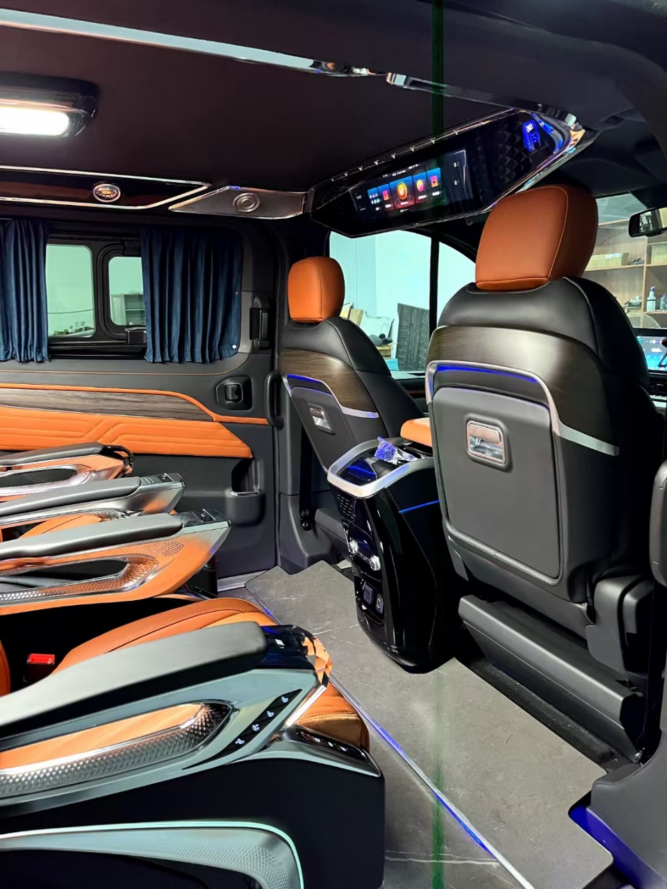 福特汽车申请新专利 未来或将配备可收纳方向盘