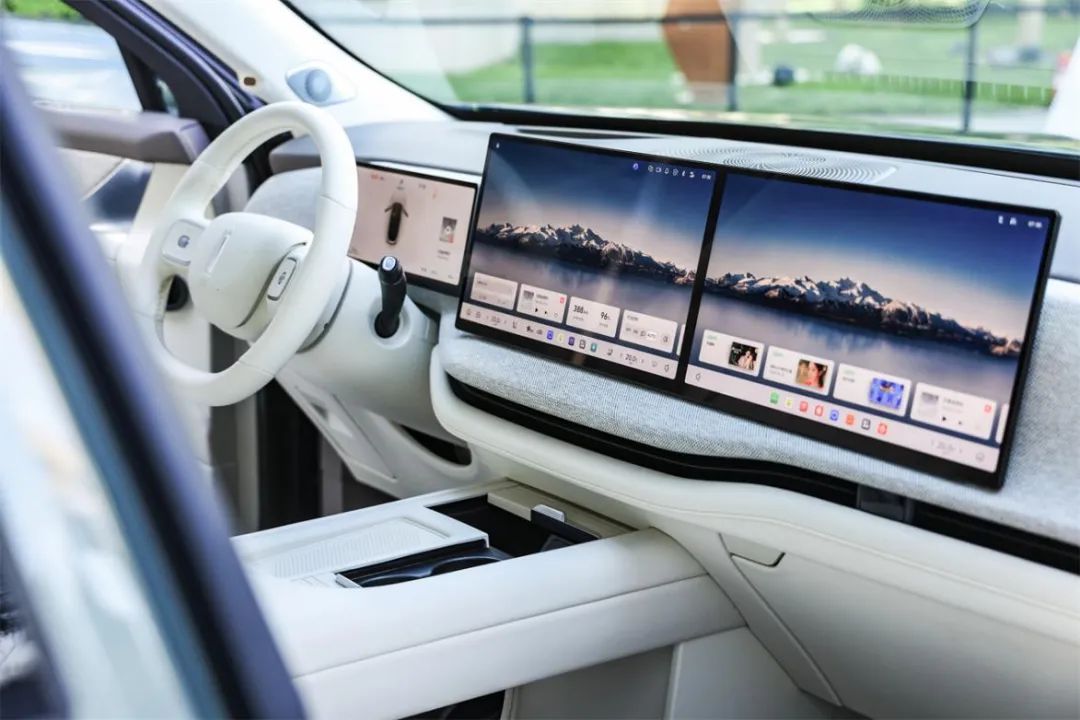 【盖世快讯】东风集团、长安汽车或联合重组?;多家车企接入DeepSeek