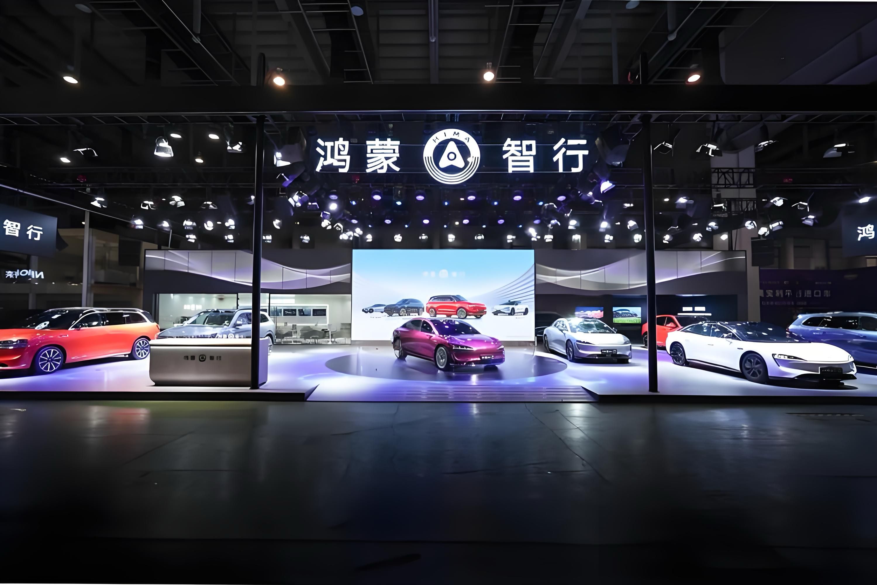 BBA经销商频繁“倒戈”的背后：鸿蒙智行带领中国汽车冲刺高端