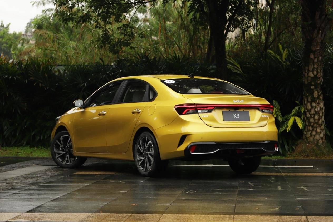 新能源整车第一股，要打一场“翻身仗”