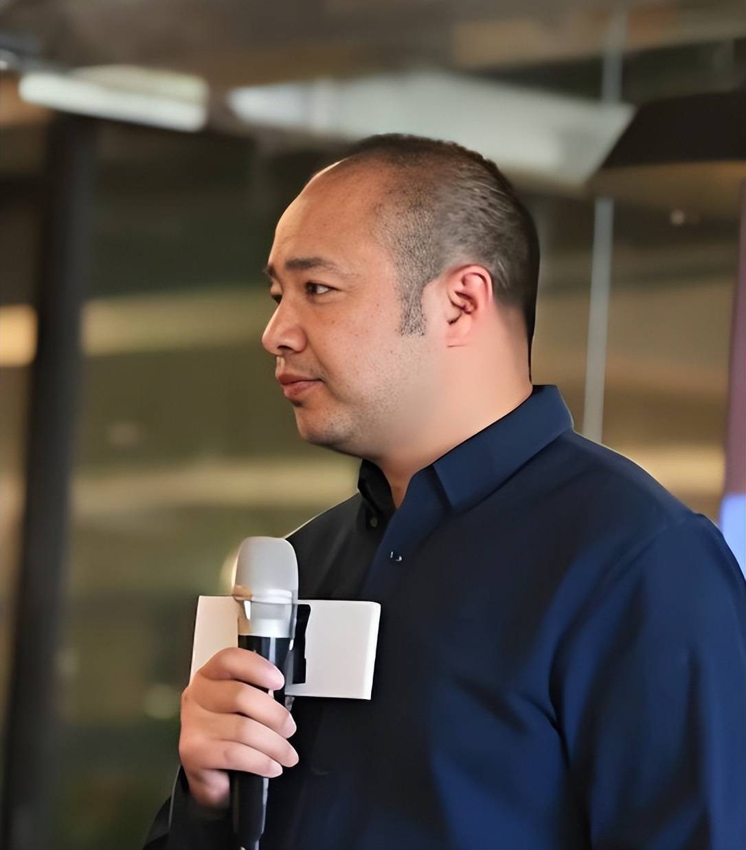 【盖世快讯】理想超充站超时占用费开启试运营;极越公关负责人确认离职