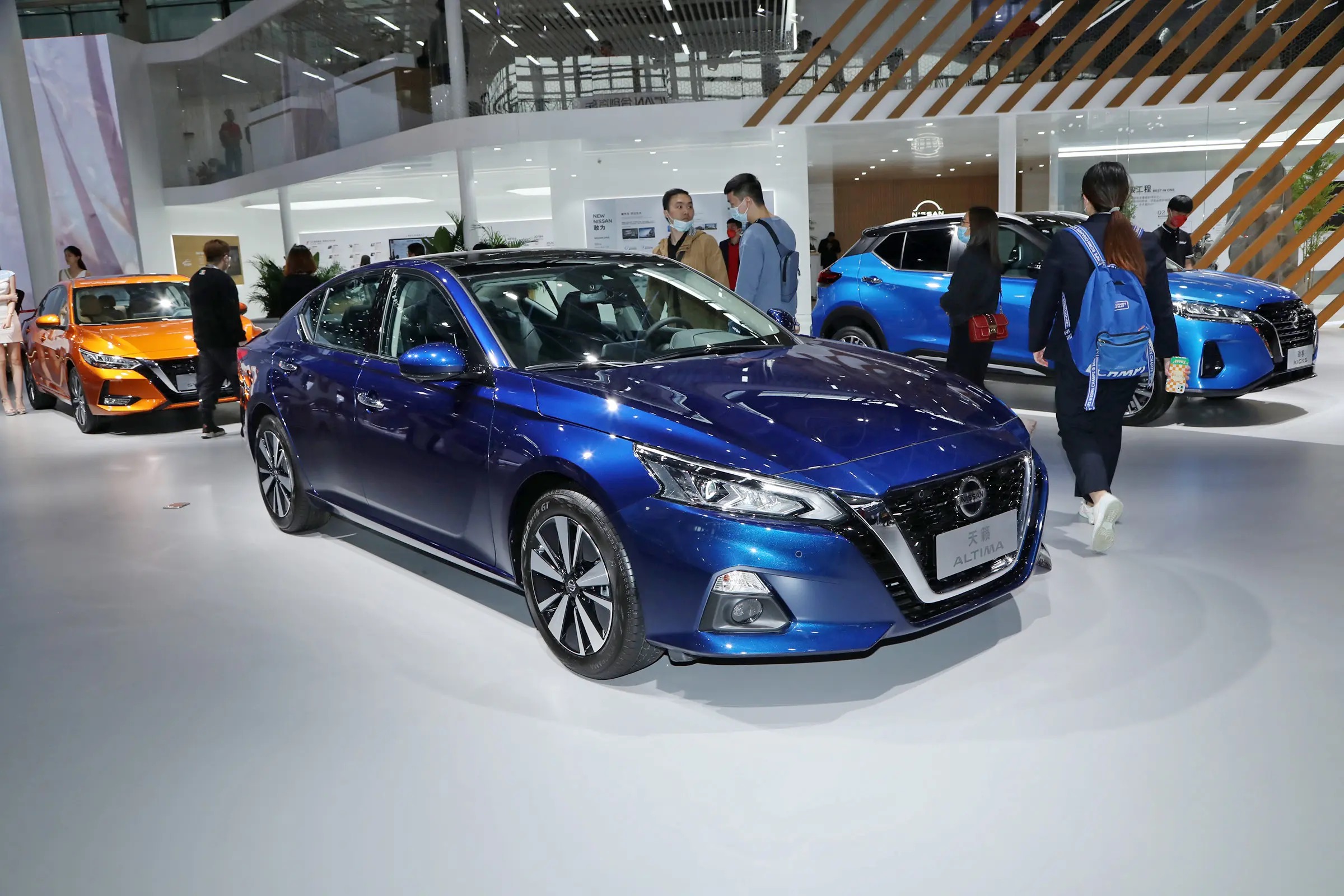 12万的天籁，46万的Q7，“一口价”成合资最后的手段？