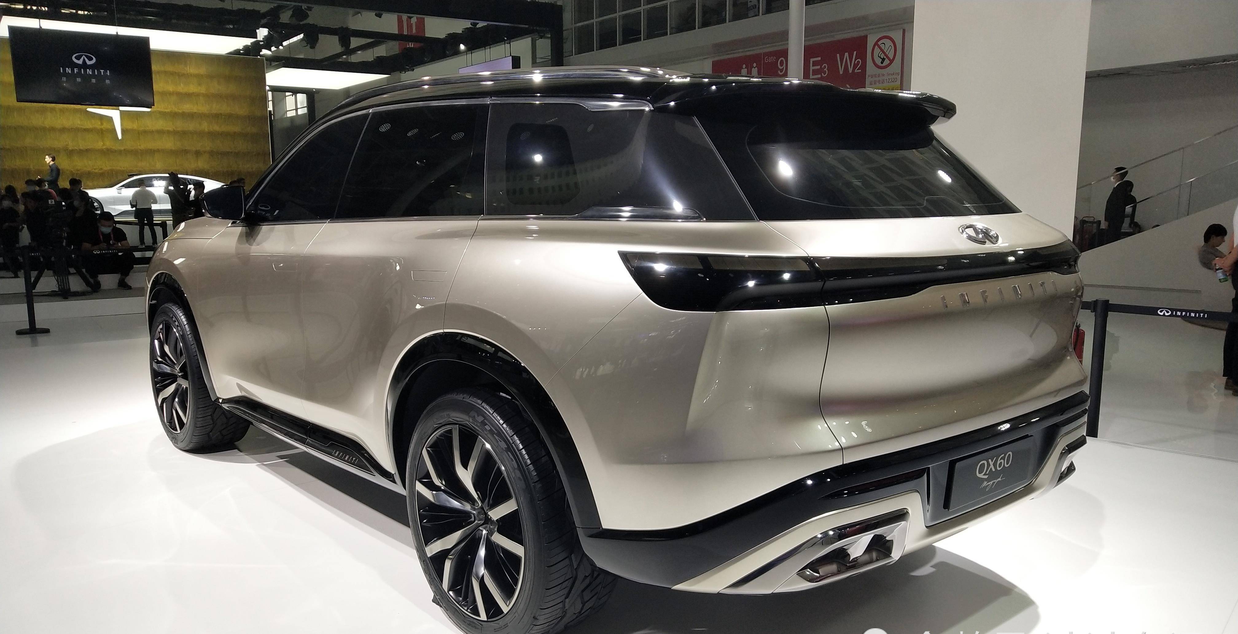 新款英菲尼迪QX60谍照曝光 2026年初亮相