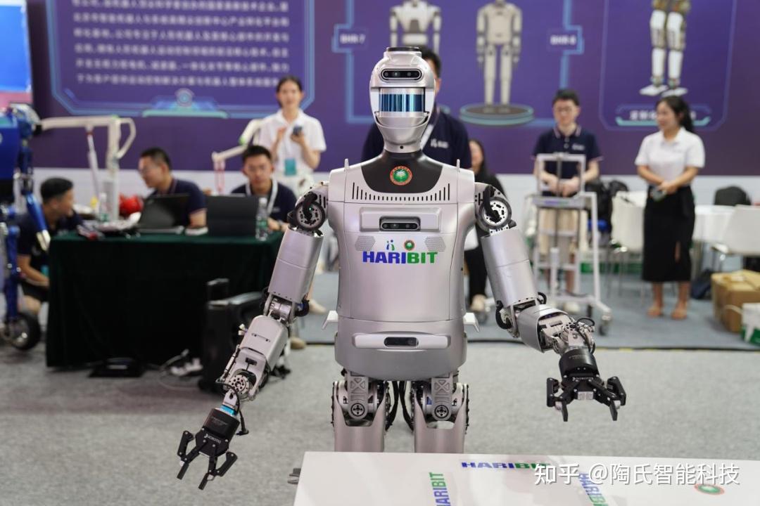 浙江人形机器人创新中心：具身智能操作发展挑战与进展